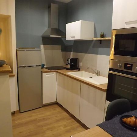 Appartement Cosy Hyper Centre, Tres Tranquille อองเชร์ ภายนอก รูปภาพ